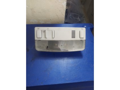 Ovladani osvětlení kabiny stropni lampička fabia octavia passat 3B0 947 105 C 3B0947105C