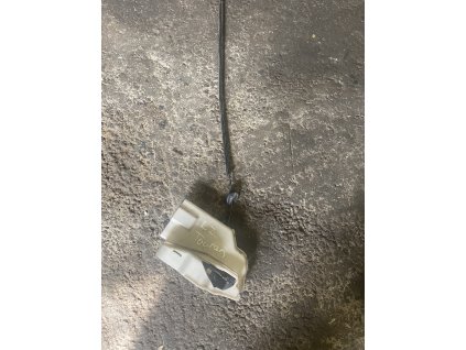 Zámek dveří levý zadní VW Touran