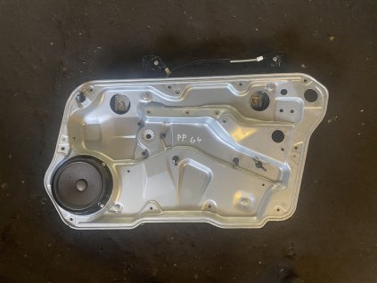 Stahovačka prava přední VW Golf IV