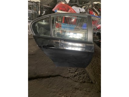 Dveře pravé zadní BMW E90
