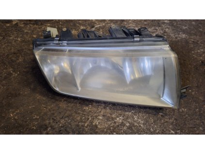 Přední světlomet pravý Škoda Fabia 1