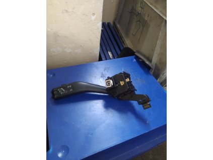 Ovládací pačka Octavia 2 směrových světel s tempomatem 1K0 953 513 F 1K0953513F