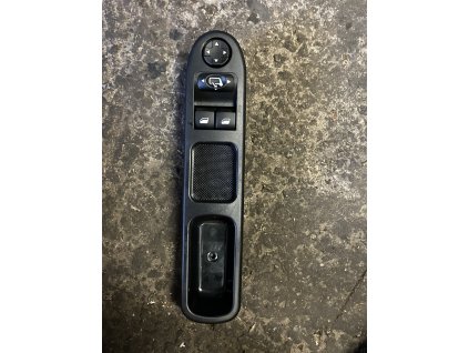 Ovládání oken a zpětných zrcátek Peugeot 307