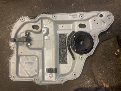 Stahovačka zadní VW Touran 1T0 839 462 L 1T0839462L
