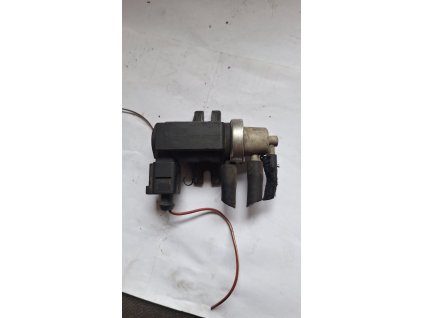Magnetický ventil 1J0 906 627 B 1J0906627B