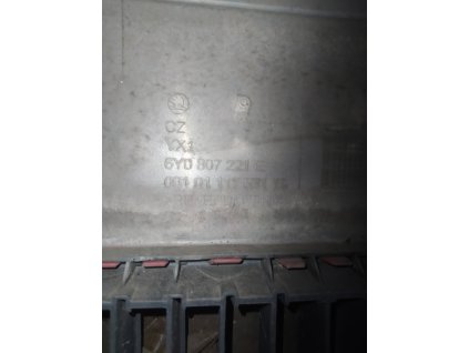 Přední nárazník Fabia 1 Facelift 6Y0 807 221 E 6Y0807221E