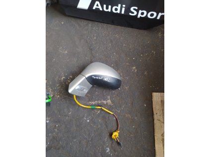 Levé přední zrcátko Peugeot 308