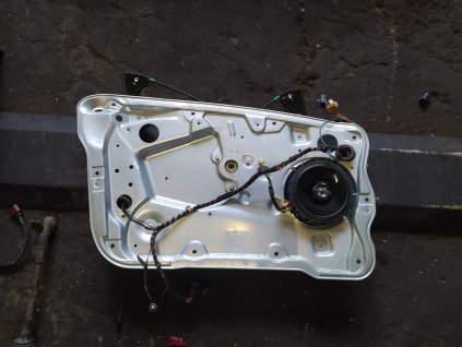 Práva přední stahovačka Škoda Fabia 1 6Y1 837 462 6Y1837462