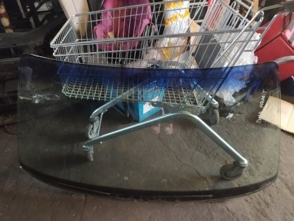 Čelní sklo favorit