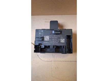 Řídící jednotka dveří pravá přední Škoda Octavia 3 5Q4959392C 5Q4 959 392 C