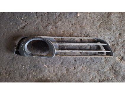 Krytka mlhovky předního nárazníku pravá Audi Q7 4L0807676 4L0 807 676