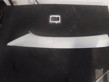 Panel sloupku levý Škoda Octavia 3 5E0 867 233 5E0867233