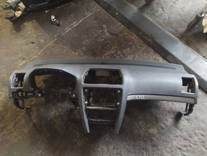 Palubni deska  Octavia 2 1Z1 857 091 A 1Z1857091A