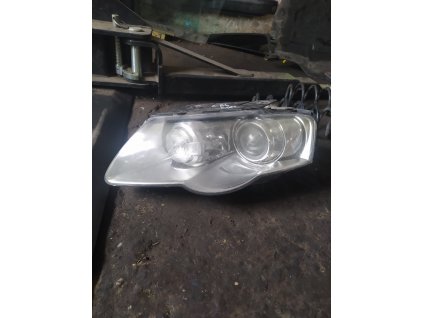 Levé přední světlo xenon Passat B6 3C0 941 751 K 3C0941751K