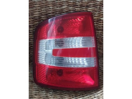 Zadní leve světlo fabia 1 combi facelift  6Y9 945 111 B 6Y9945111B