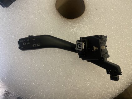 Ovládací  páčka směrových světel  S TEMPOMATEM 1K0 953 513 A 1K0953513A