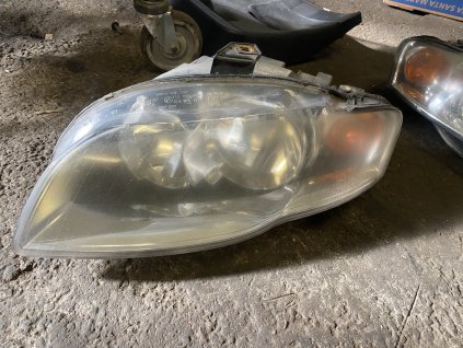 Přední levé světlo Audi A4 B7 8E0 941 003 AJ 8E0941003AJ