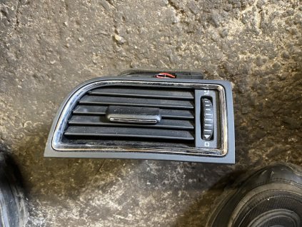 Průduch ventilace Škoda Superb II 3T0 819 701 3T0819701