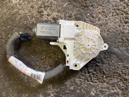 Motorek stahování oken levý přední Škoda Superb 2 8K0 959 801 A 8K0959801A