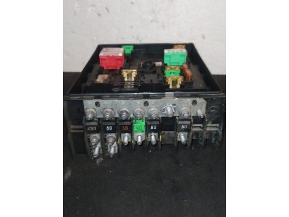 Pojistkova skříň  Škoda Octavia 2 1K0 937 125 A 1K0937125A