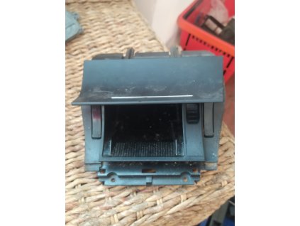 Odkládací přihrádka popelník Škoda Octavia 2 1Z1 863 077 A 1Z1863077A 1Z1 857 962 B 1Z1857962B