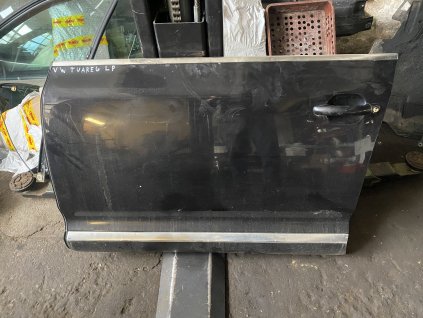 Dveře levé přední VW Touareg 7L