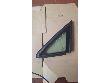 Sklo karoserie levé přední VW Touran