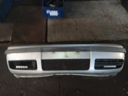 Škoda Octavia 1 facelift přední nárazník 1U0 807 221 D 1U0807221D