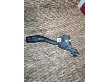 Páčka ovládání směrových světel Audi A3 8P0 953 513 A 8P0953513A