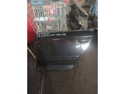 Levé zadní dveře Audi A3 kód barvy LZ9Y LZ9Y N7A MB LZ9YLZ9YN7AMB