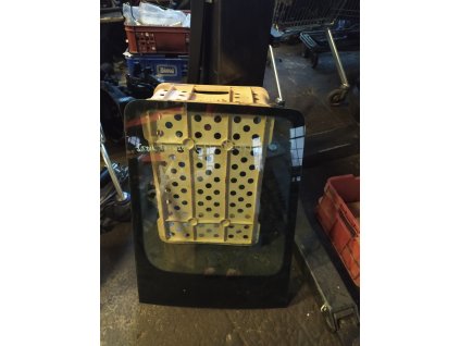 Levé zadní kufrove dveří VW Caddy