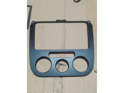 Rámeček autorádia a ovládání klimatizace VW Golf V 1K0 858 069 F 1K0858069F