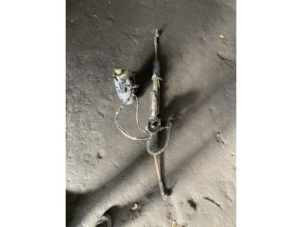 Hřebenové řízení s posilovačem  6Q1 423 055 M 6Q1423055M 6Q1 423 051 AF 6Q1423051AF 6Q0 423 155 AA 6Q0423155AA