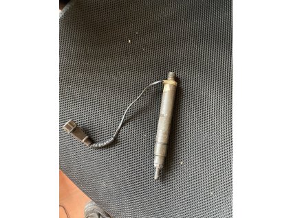 Vstřik 038 130 201 F 038130201F