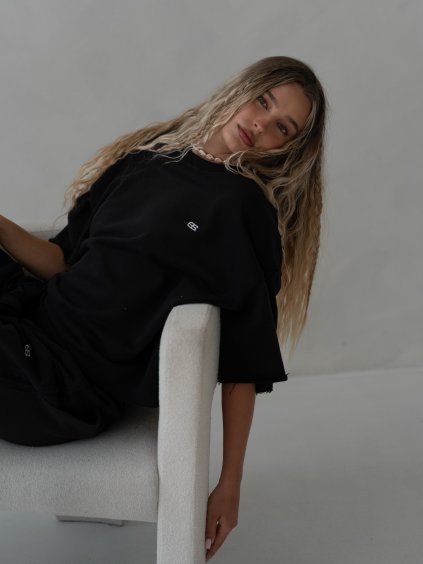 Comfy & Black - oversized tričko