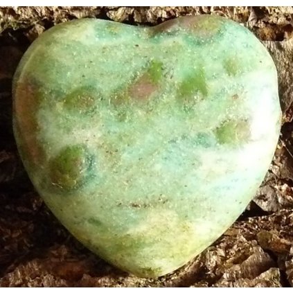 Přívěsek srdíčko-Rubín Zoisit