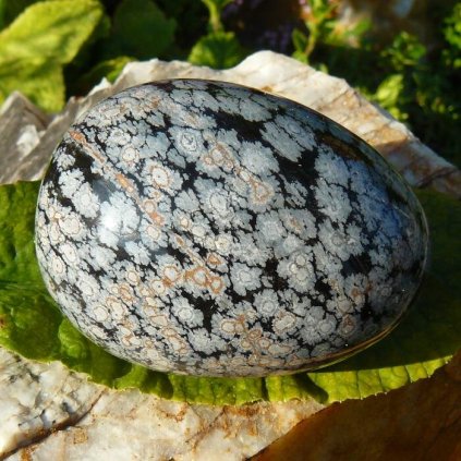 Obsidián vločkový