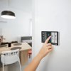 Shelly Wall Display X2 Silver – Nástenný dotykový panel s Wi-Fi a Bluetooth