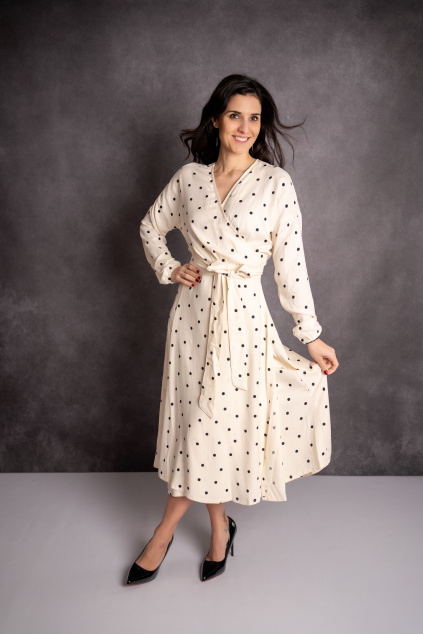Zavinovací šaty - puntíkaté - smetanová - EcoVero viskóza - 2 týdny