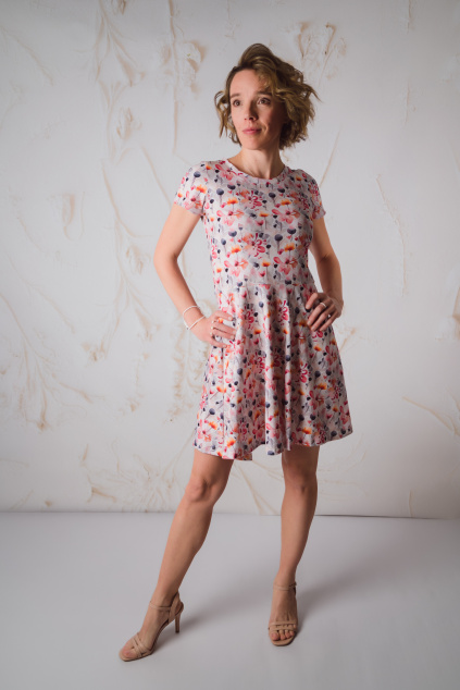 Dyzajnové šaty Klasik - Auriana - krátké - délka 85 cm - vel. XS - skladem