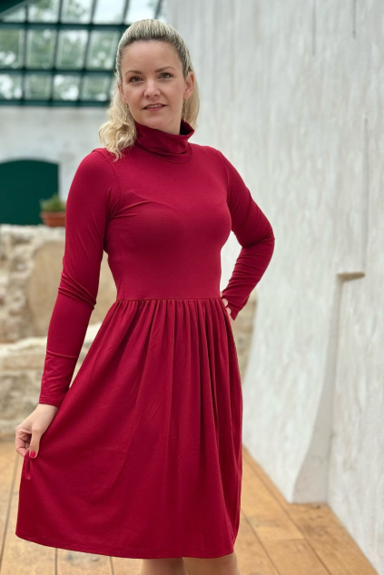 Tencelové šaty Gill krátké midi malinová expres 7