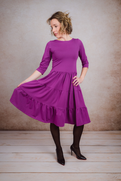 Bavlněné šaty řasené - ostružinová - krátké / midi - 2 týdny