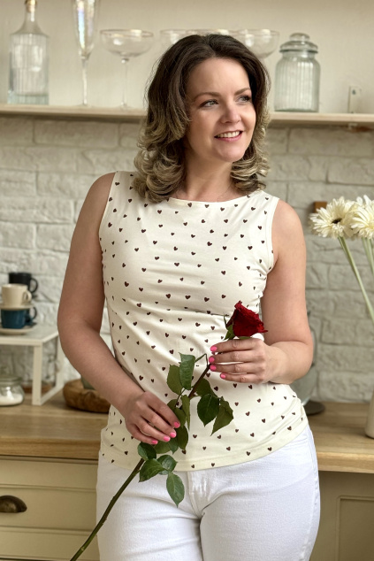 Dyzajnové tričko Ava - Srdíčka - červená - limitka