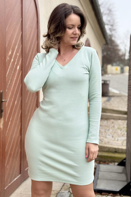 Vaflové bio bavlněné úzké šaty Zarina zelená krátké midi (2)