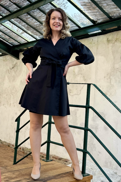 Bavlněné strečové zavinovací šaty Mirabela - černá