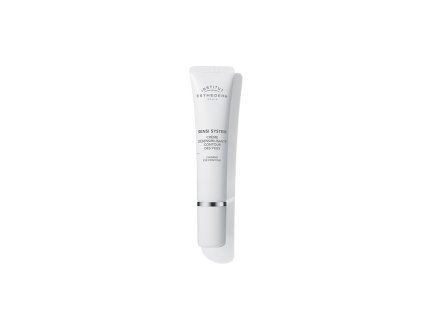 IE web 600x900 V630401 CALMING EYE CONTOUR CREAM 15ml