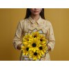 Střední kytice ze stuh – 7 slunečnic, radost na každý den