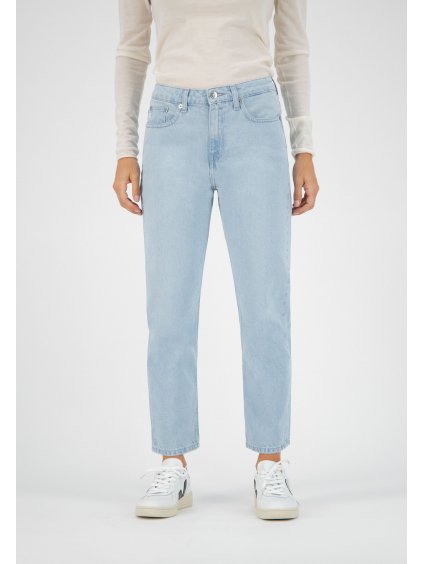 Woman Eco Jeans Cropped Mimi Halffront 2000x