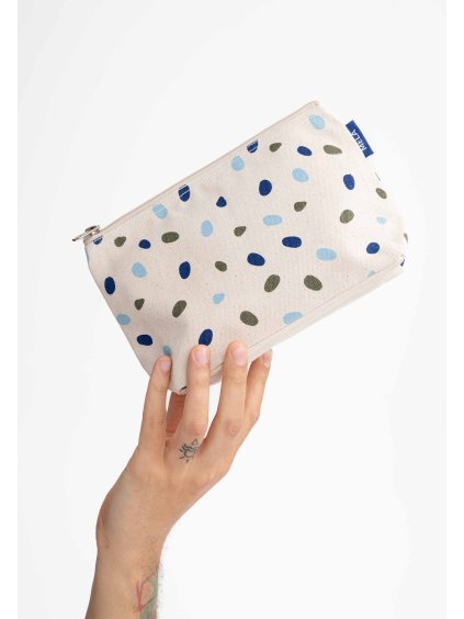 Big Pouch greige blue dots 01