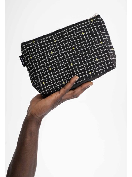 Big Pouch black grid 01